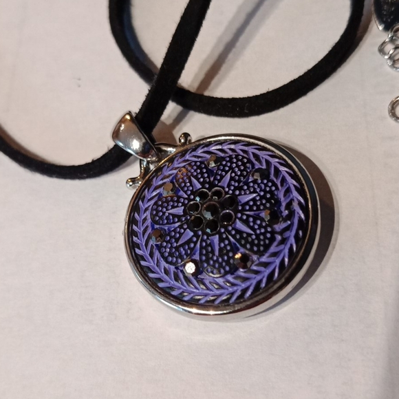 Lia Sofia necklace - Picture 5 of 8